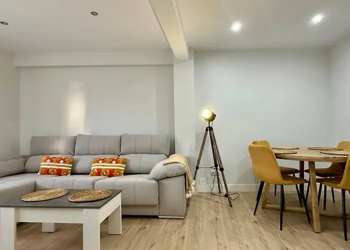 Apartamentos 2K - Apartamento En El Centro De Castro Urdiales Reformado